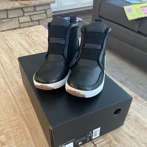 Out N About Sorel boots